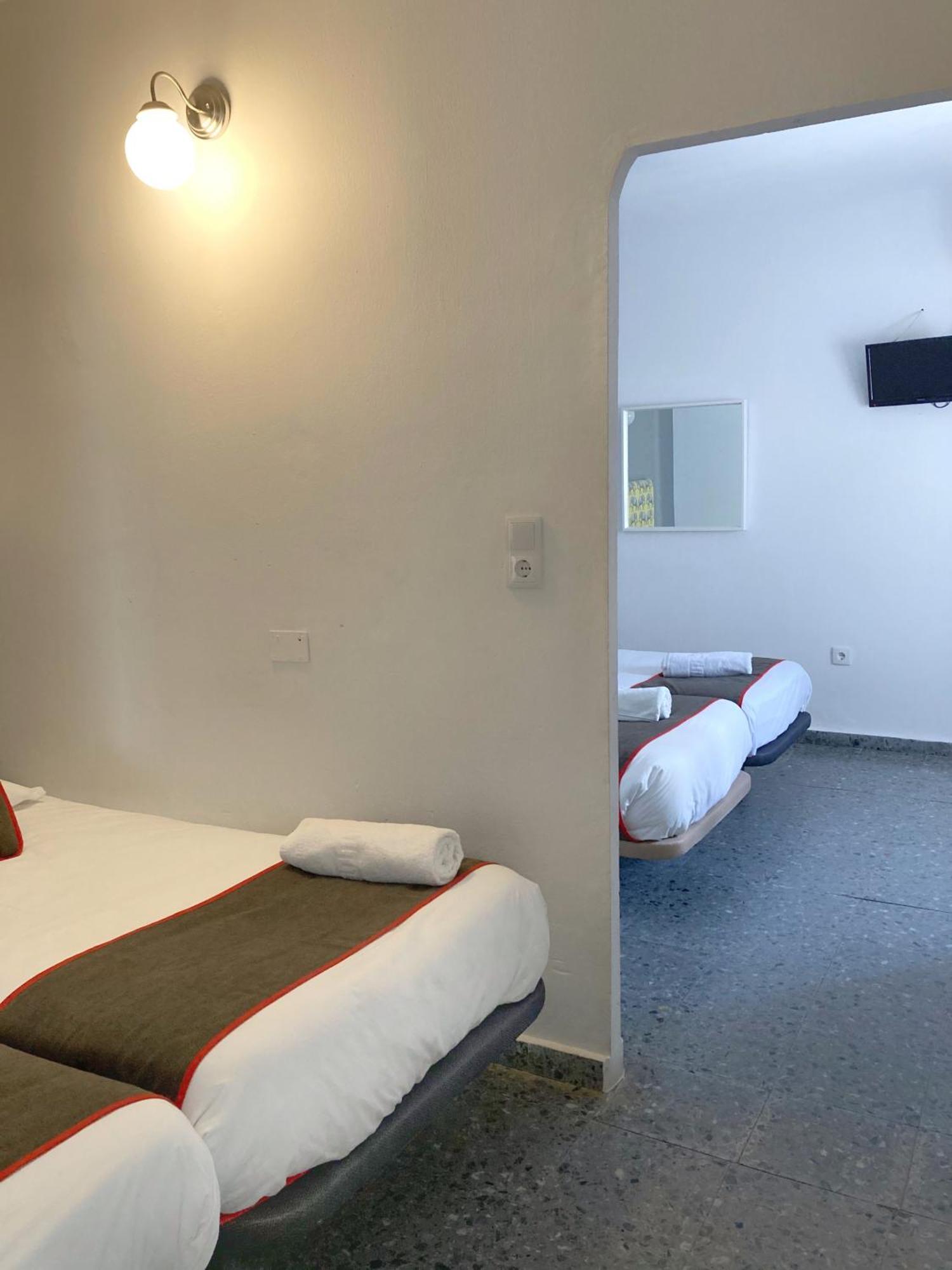 Hostal Paco ماربيا الغرفة الصورة